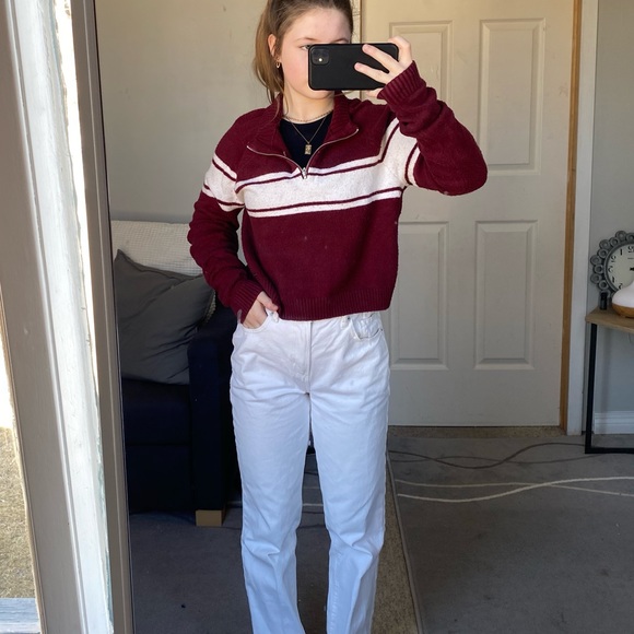 Hollister Red and White Zip-Ip Sweater - Picture 5 of 12